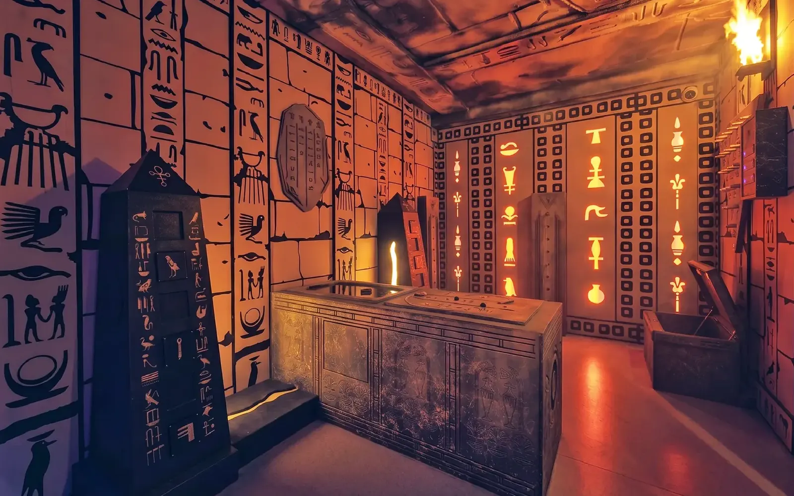 Automated escape room interior